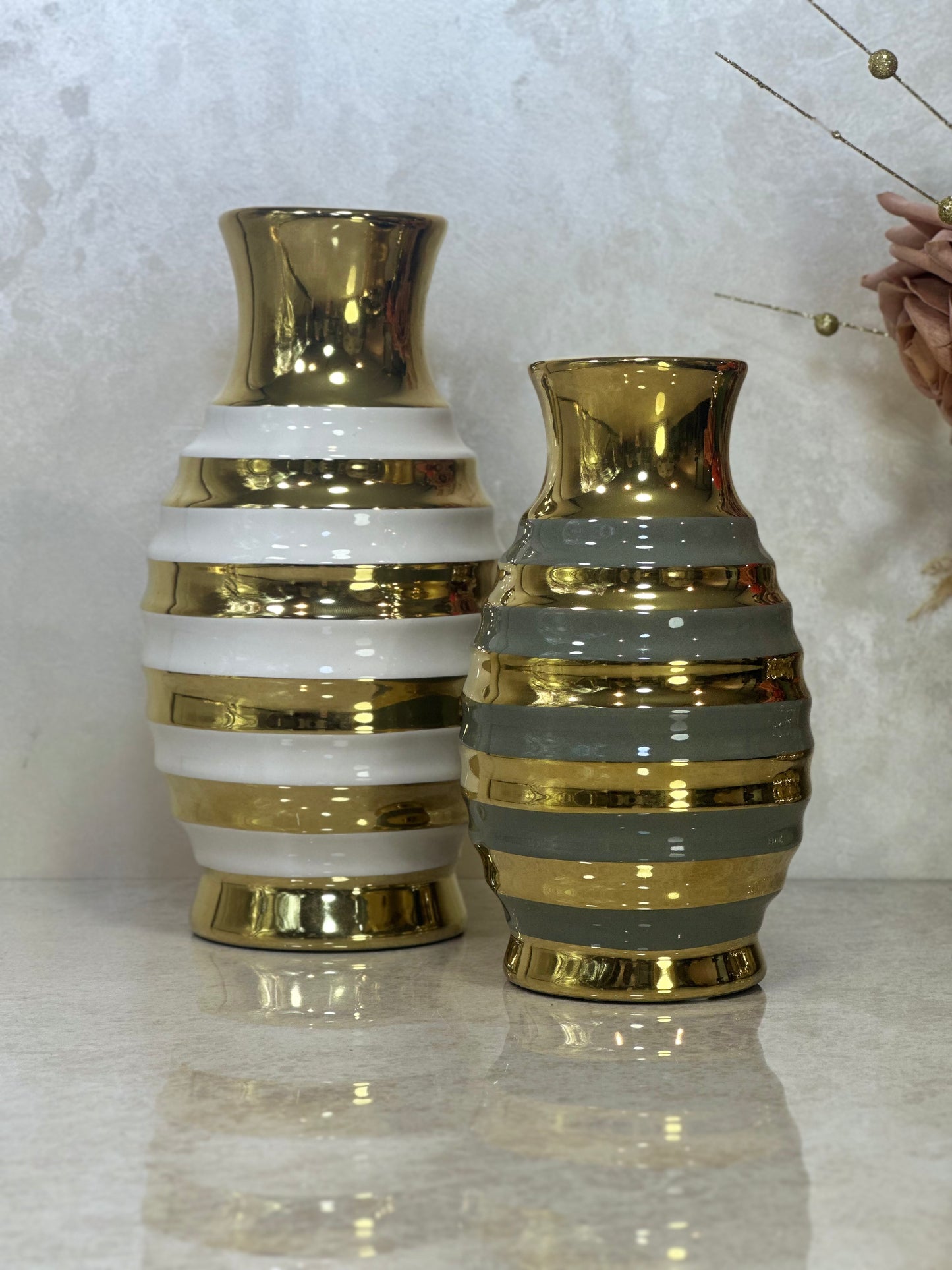 Ensemble de 3 vases en porcelaine en gris,blanc et noir