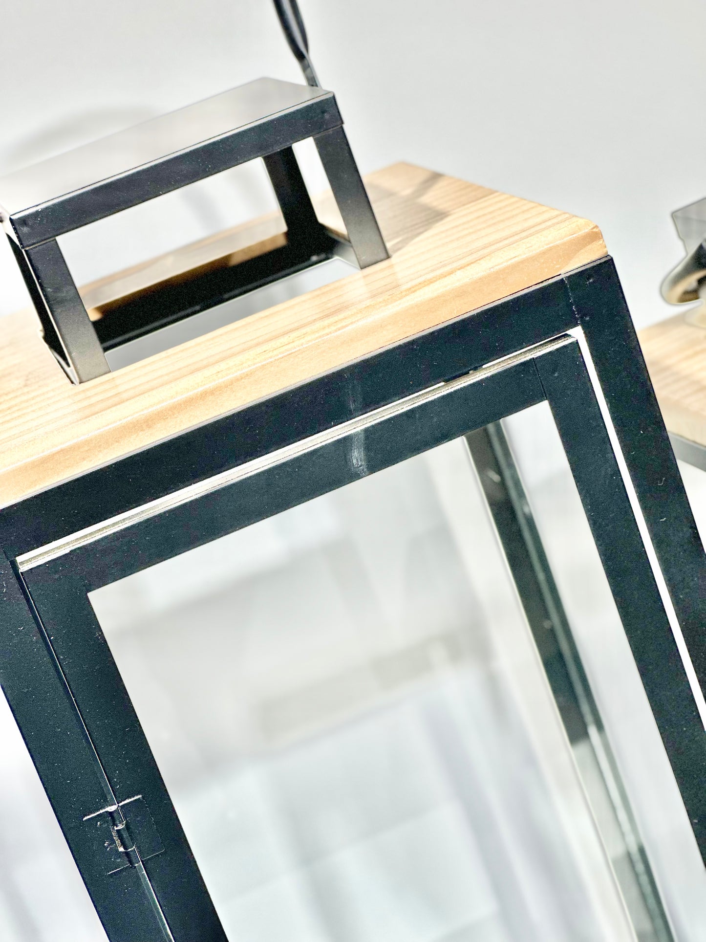 Trio de Lanternes en Bois et Acier Inoxydable – Trois Tailles pour une Ambiance Unique