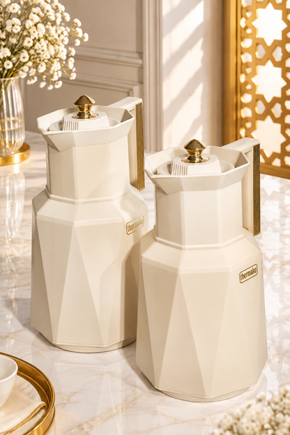 Set de 2 Thermos Couleur Crème avec Finitions Dorées – Élégance Discrète et Performance Thermique