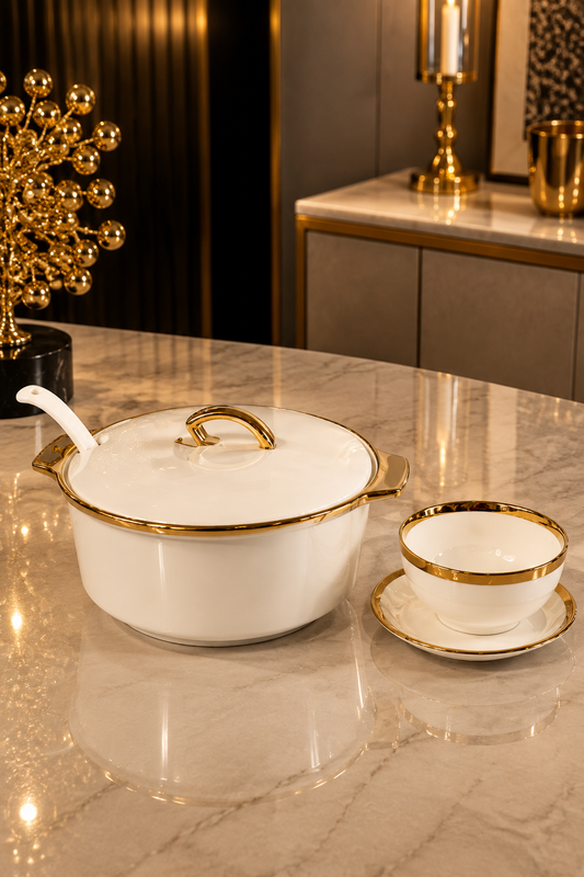 Service Soupière Blanc avec Contour Doré – Élégance et Raffinement