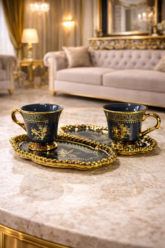 Coffret de 6 tasses avec sous tasses en noir et doré