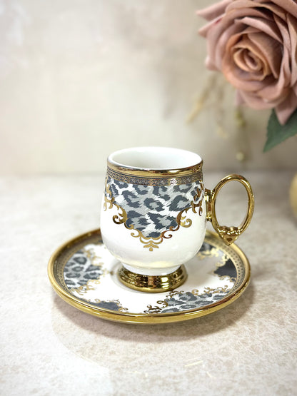 Coffret de 6 tasses avec sous tasses – Un cadeau d’exception au charme royal