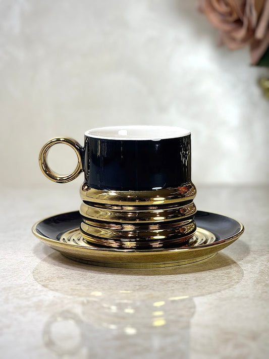 Service à café 6 pièces avec soucoupes en noir pour café allongé