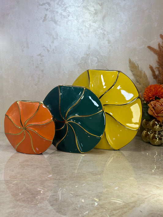 Ensemble de 3 vases en porcelaine – Élégance sculpturale pour votre intérieur