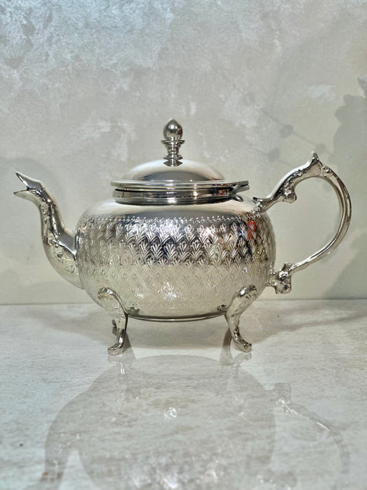 Théière argentée artisanale – Cuivre massif plaqué argent