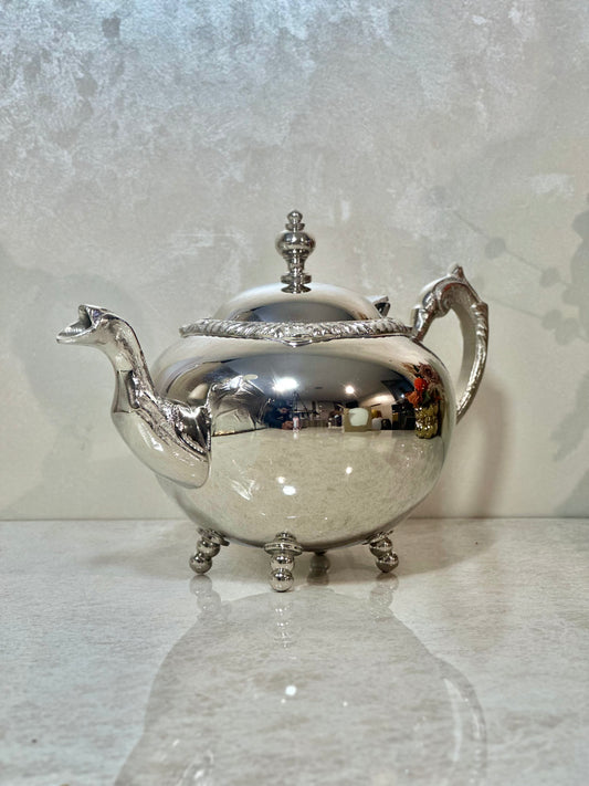 Théière argentée artisanale – Cuivre massif plaqué argent