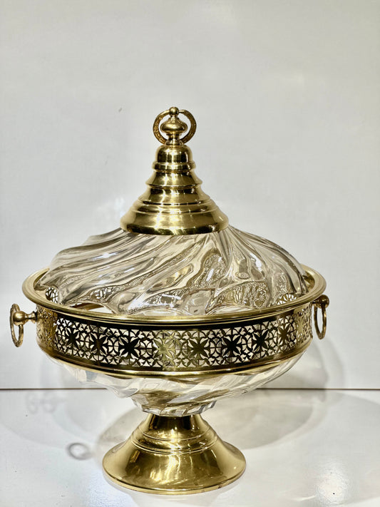 Grand Tajine en Cuivre et Cristal – Élégance Multifonction pour Service et Décoration