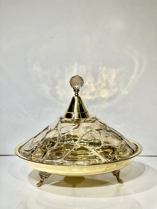 Tajine Cloche en Cuivre et Cristal – Élégance Unique pour Présentation et Décoration