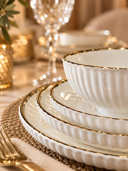 Service de Table 24 Pièces en Porcelaine Blanche avec Finition Dorée – Collection Élégance pour 6 Personnes